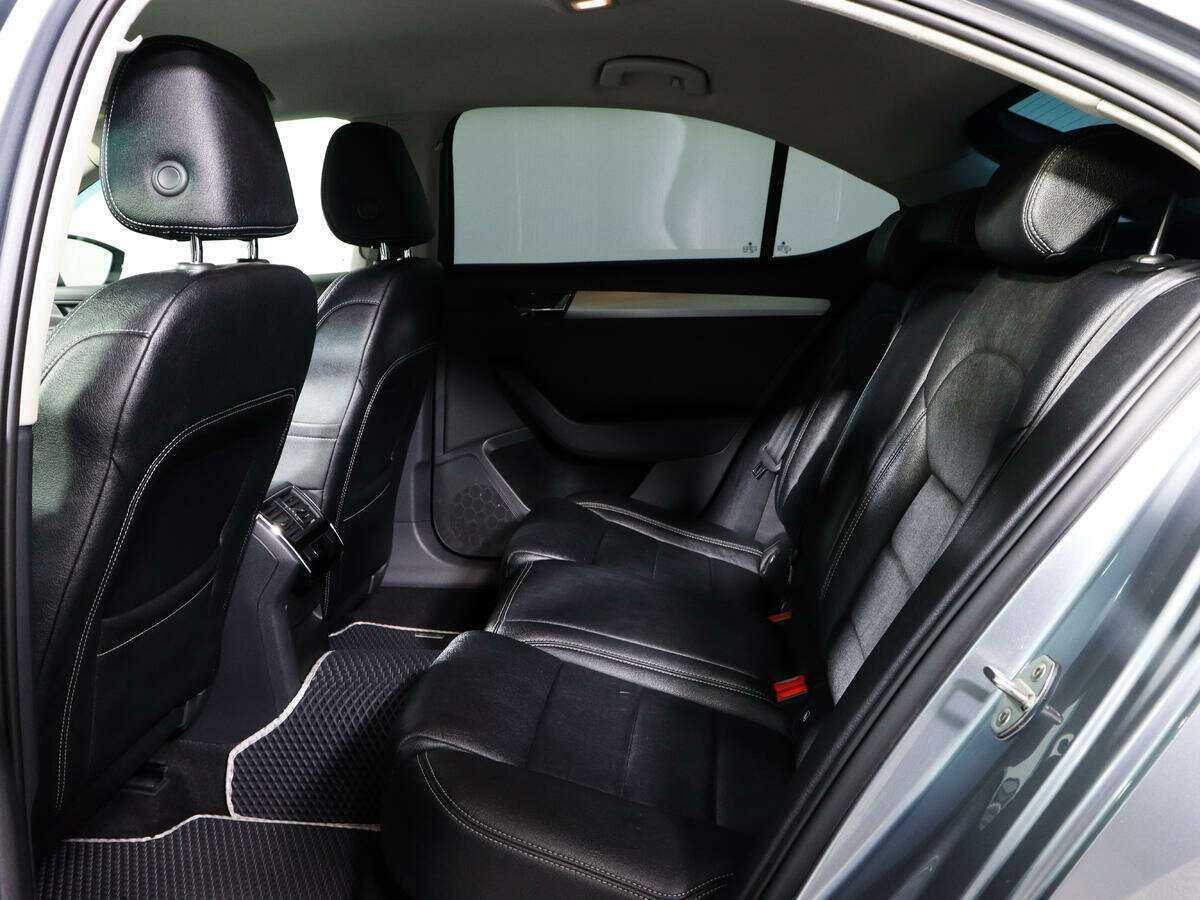 Купить Skoda Superb, 2015, 139 900 км, фото №9
