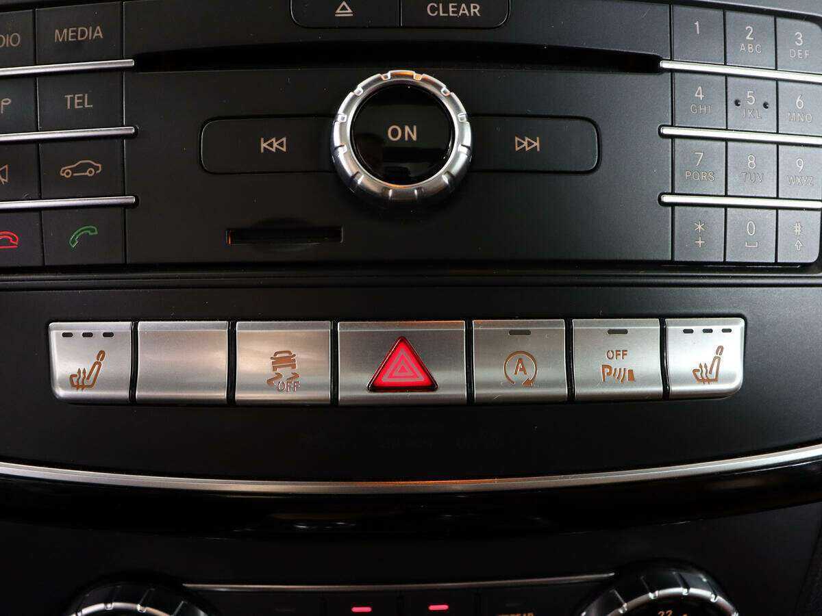 Купить Mercedes-Benz GLS 350 d, 2016, 225 836 км, фото №30