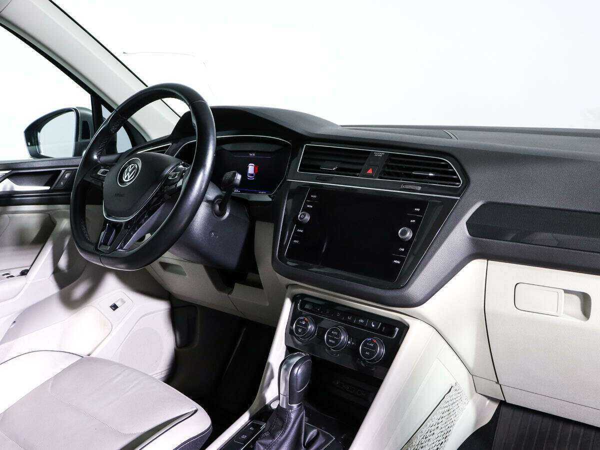 Купить Volkswagen Tiguan, 2018, 125 000 км, фото №9