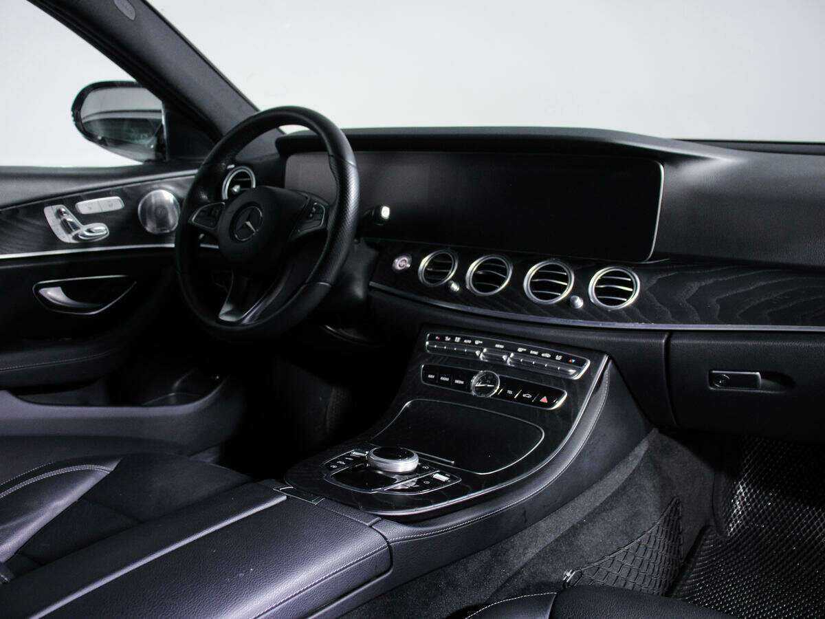 Купить Mercedes-Benz E-Класс All-Terrain 220 d, 2017, 77 000 км, фото №7