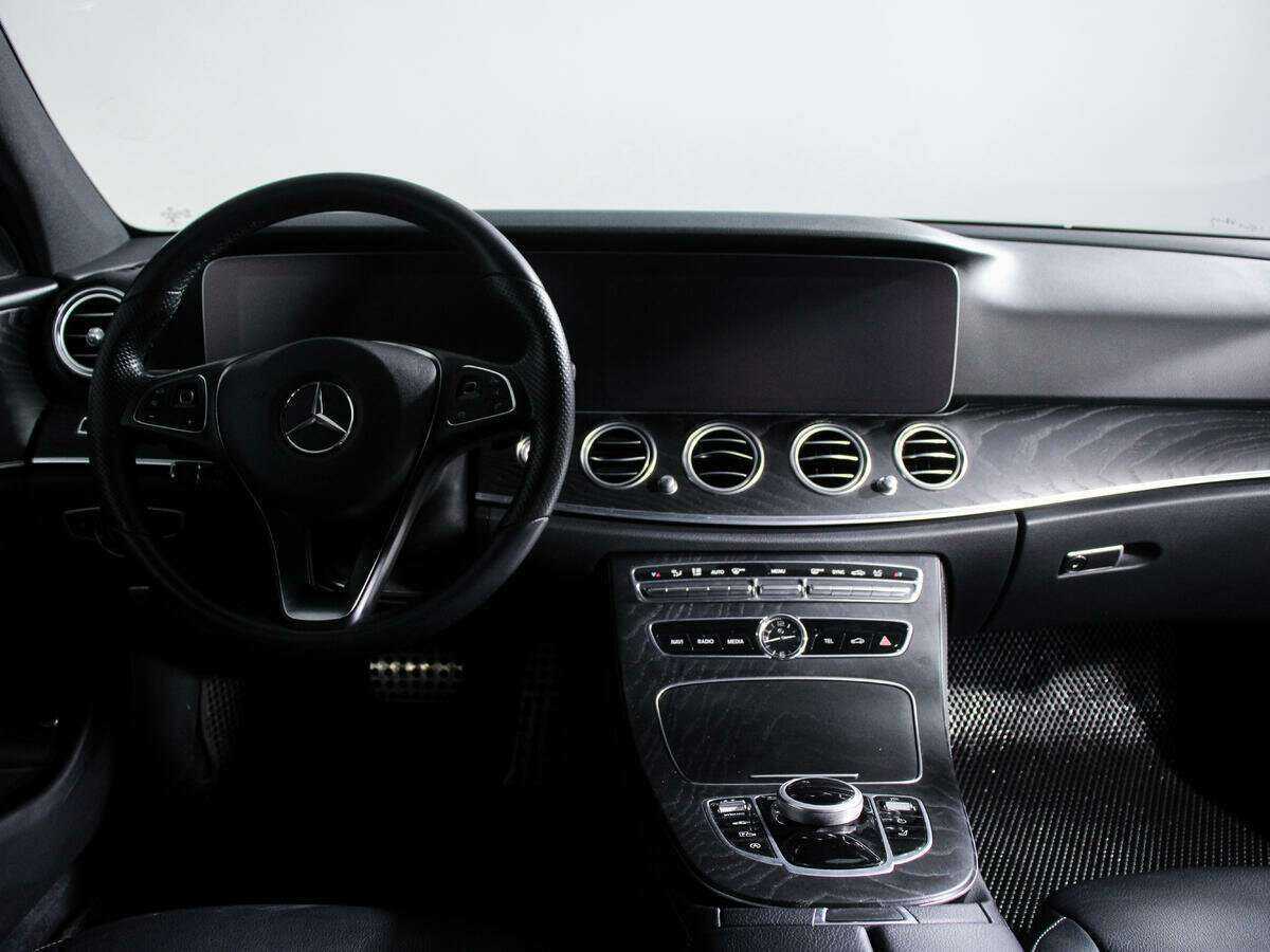 Купить Mercedes-Benz E-Класс All-Terrain 220 d, 2017, 77 000 км, фото №10