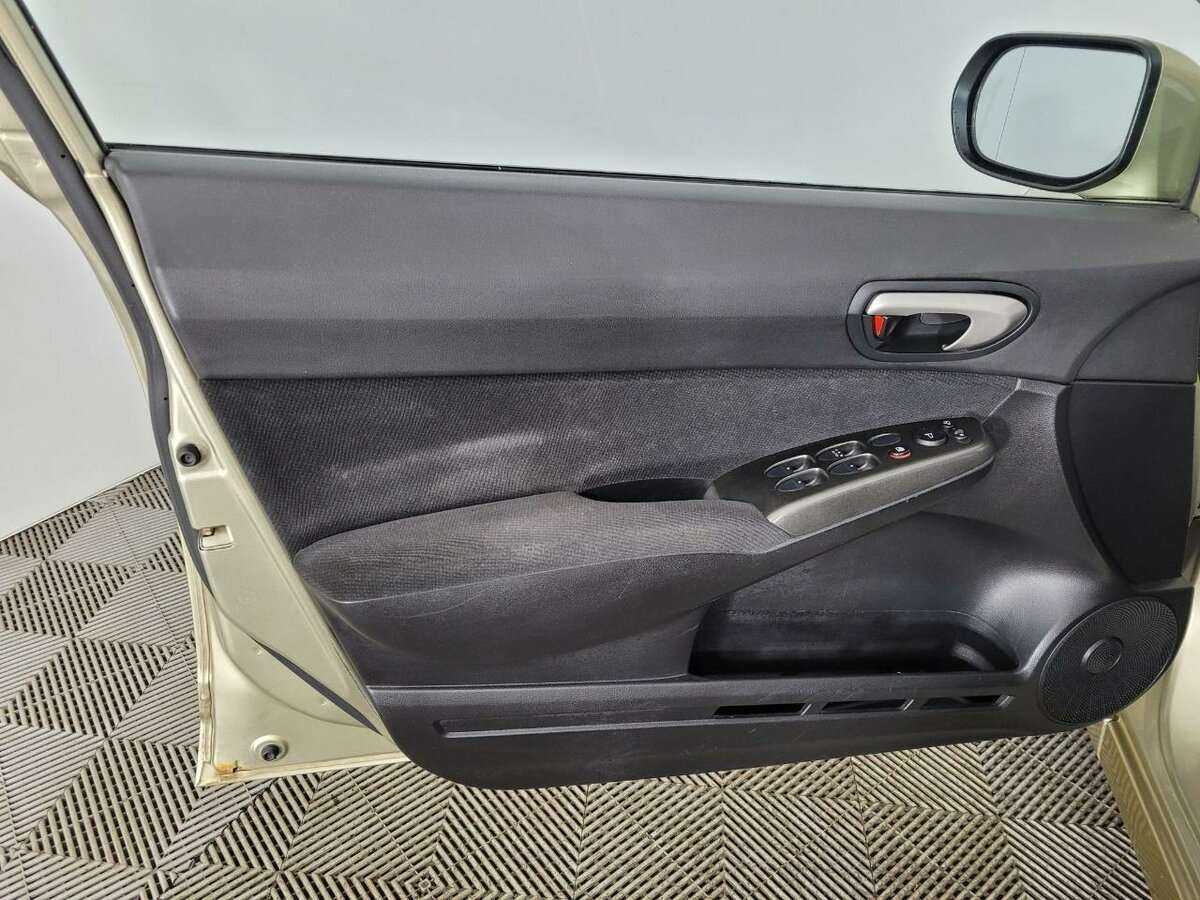 Купить Honda Civic, 2007, 143 510 км, фото №6