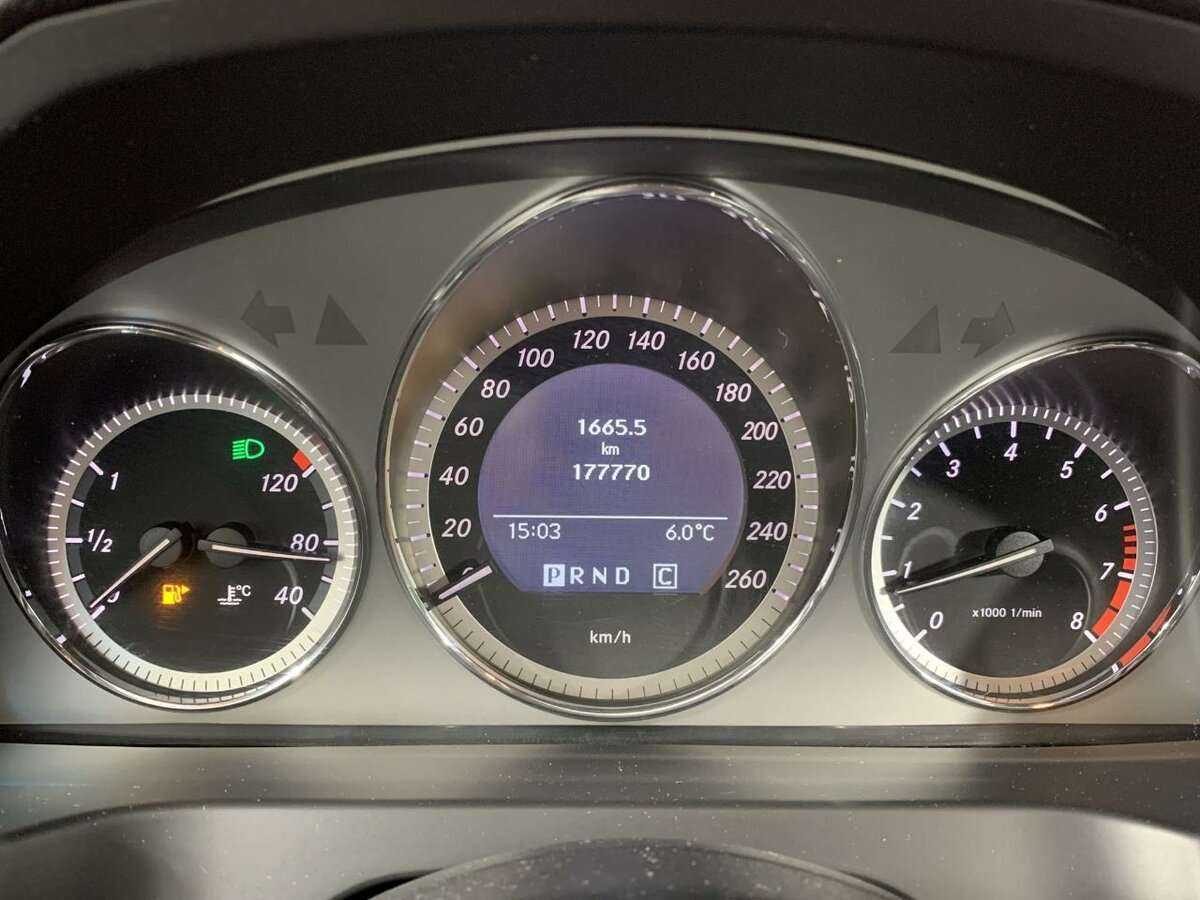 Купить Mercedes-Benz C-Класс 180 BlueEFFICIENCY, 2010, 177 000 км, фото №11