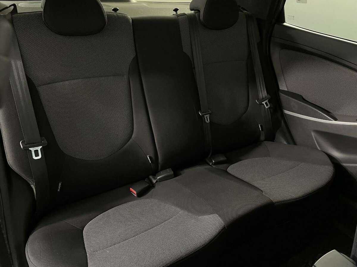 Купить Hyundai Solaris, 2011, 223 502 км, фото №15