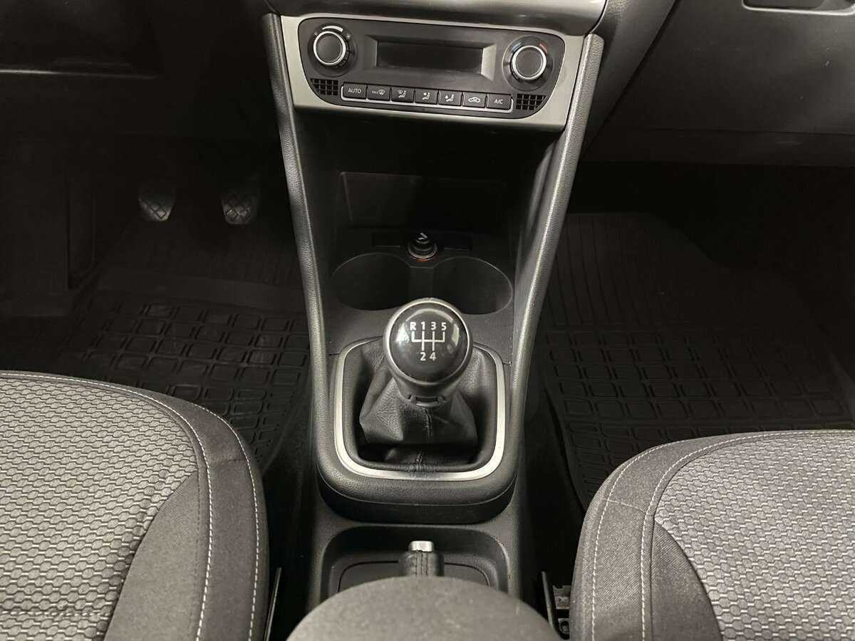 Купить Volkswagen Polo, 2015, 205 652 км, фото №12