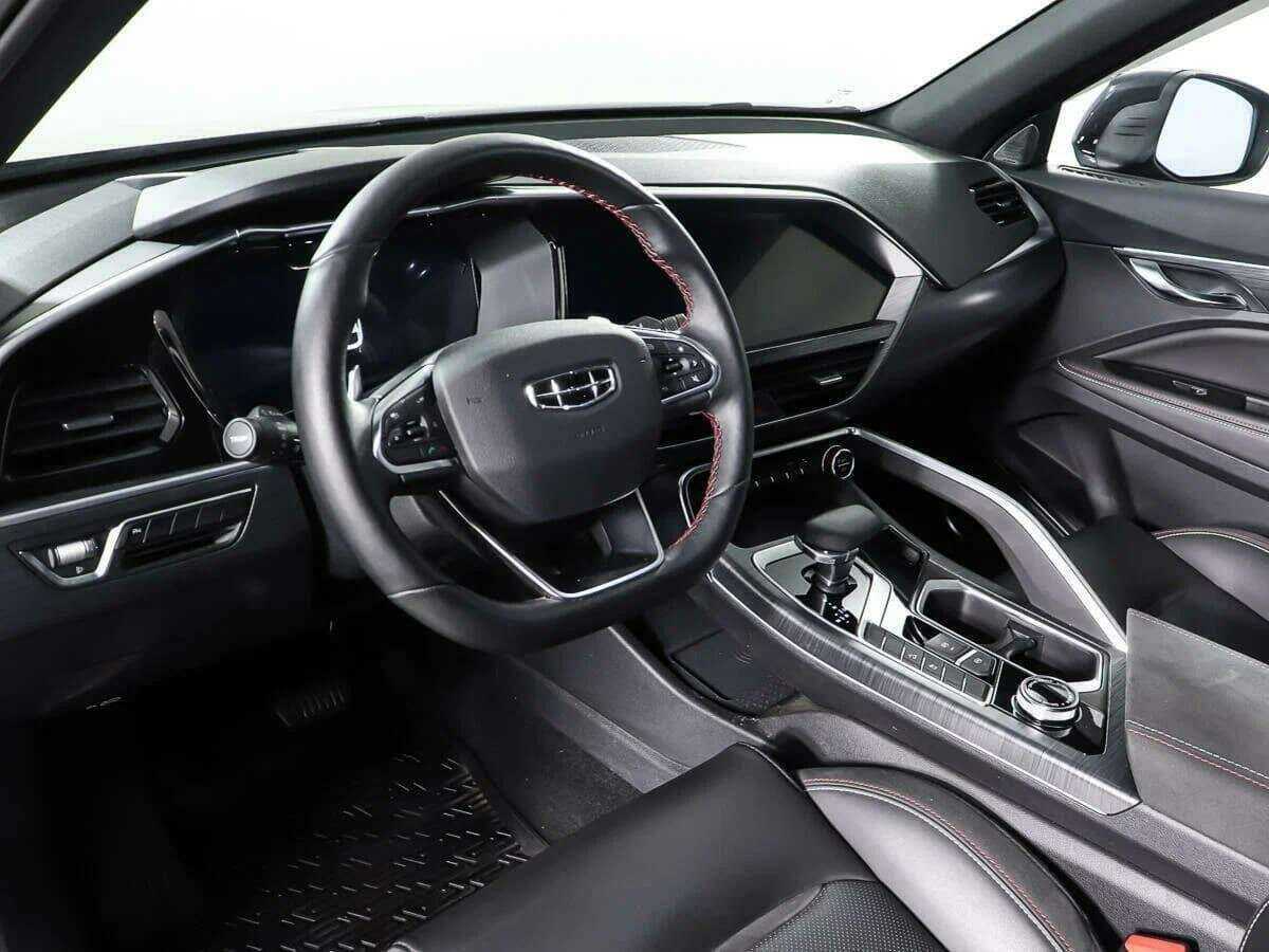 Купить Geely Tugella, 2023, 15 299 км, фото №14