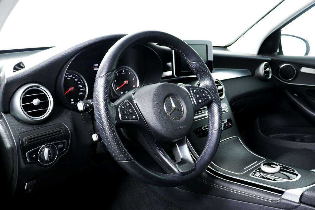 Купить Mercedes-Benz GLC 220 d, 2018, 22 446 км, фото №13