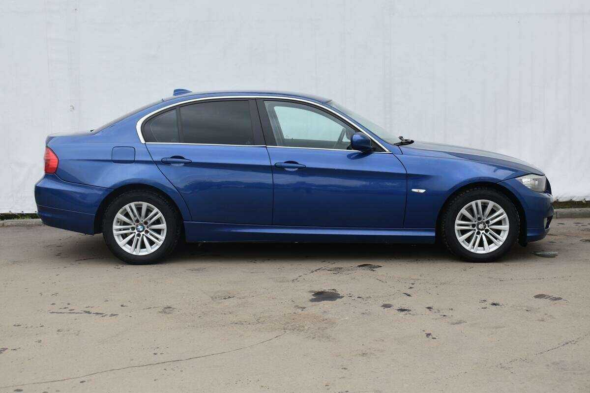 Купить BMW 3 серии 325i, 2009, 219 667 км, фото №4