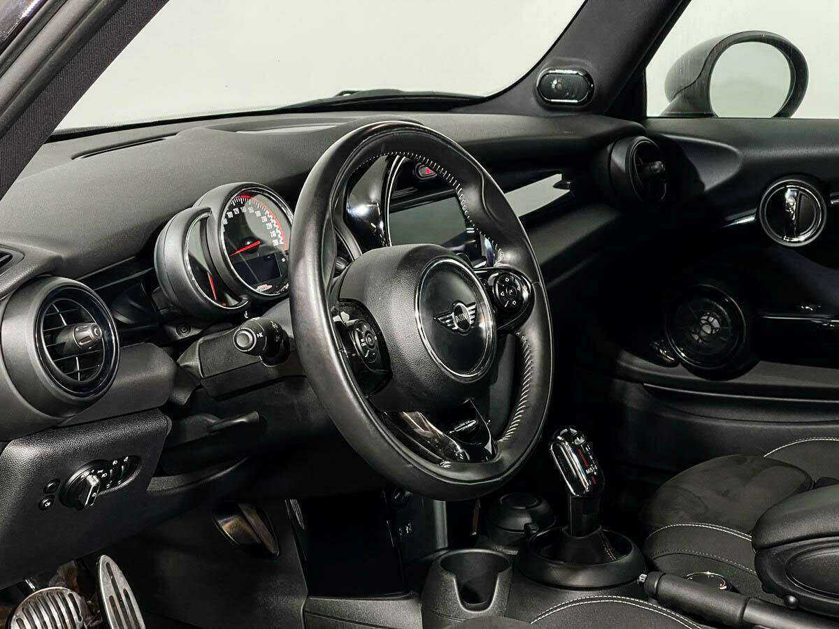 Купить Mini Hatch JCW John Cooper Works, 2018, 69 700 км, фото №12