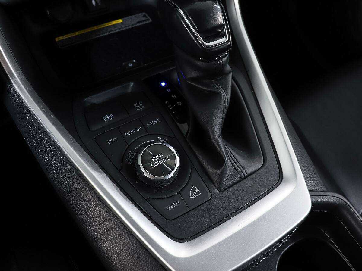 Купить Toyota RAV4, 2019, 98 382 км, фото №16