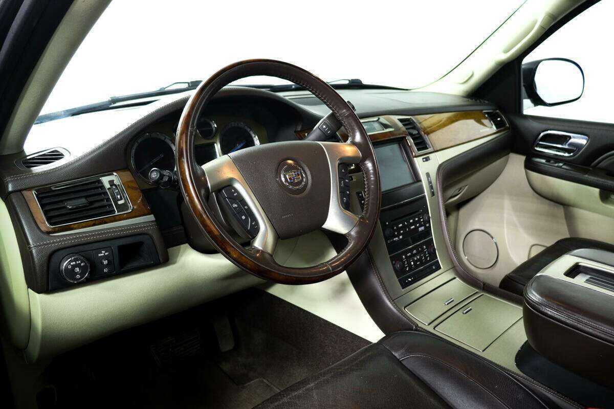Купить Cadillac Escalade, 2012, 213 291 км, фото №12