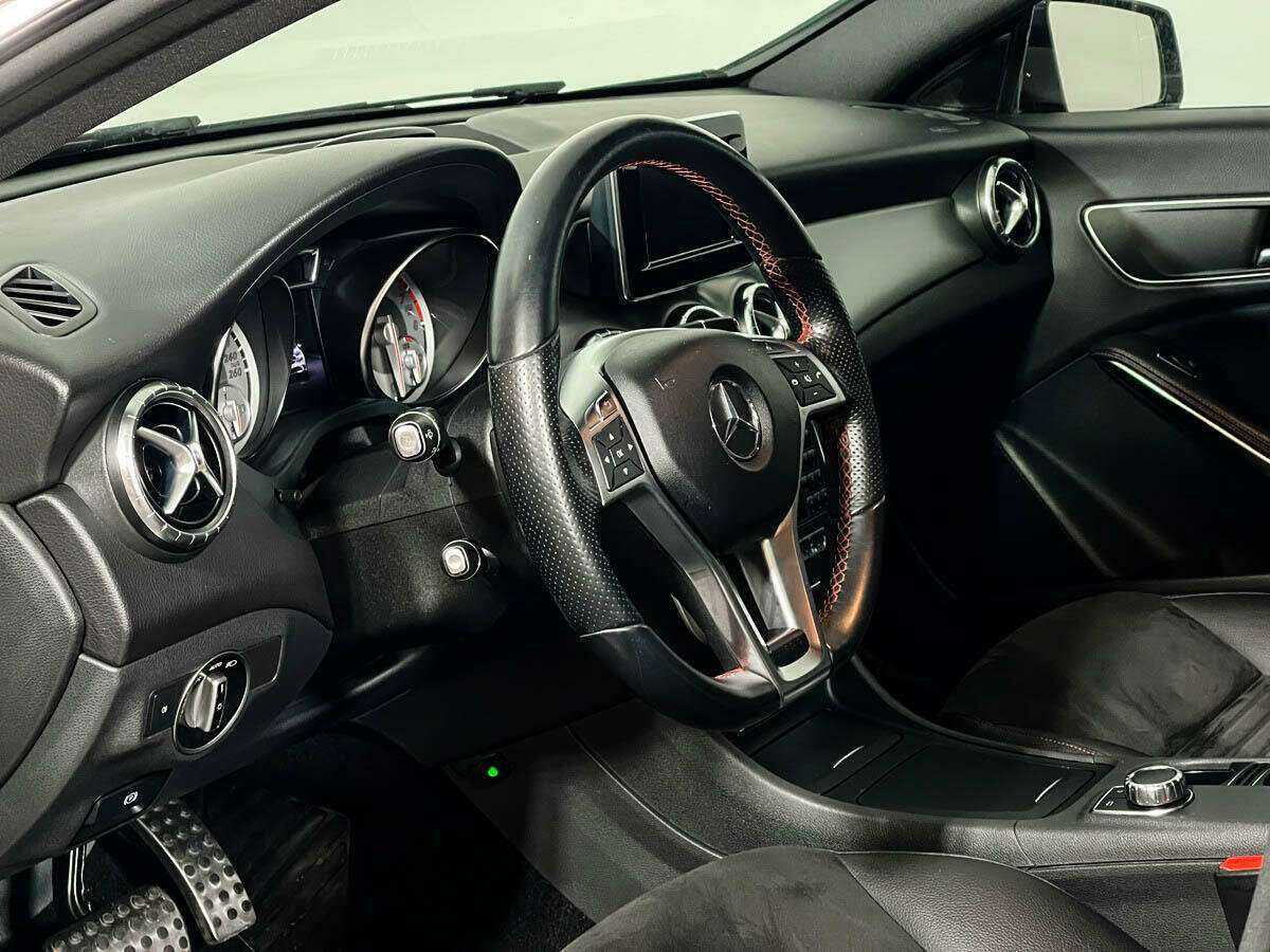Купить Mercedes-Benz CLA 200, 2013, 84 070 км, фото №11