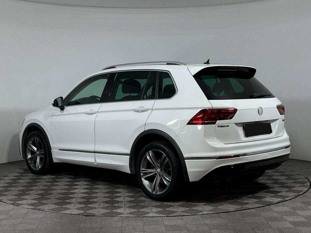 Купить Volkswagen Tiguan, 2018, 132 857 км, фото №6