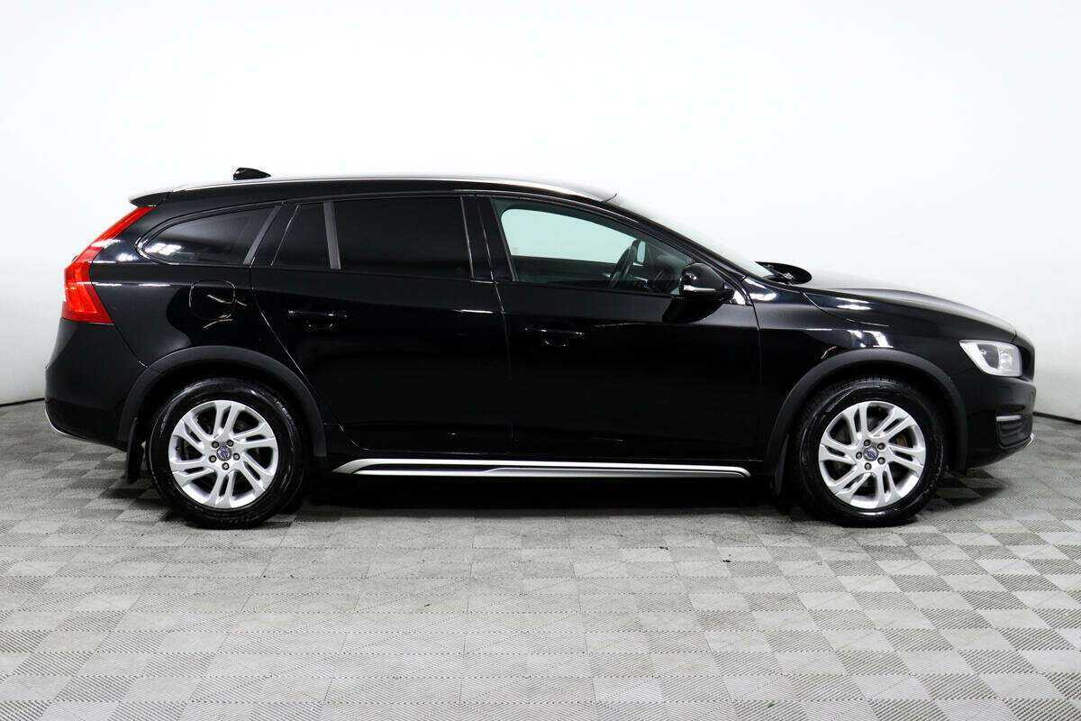Купить Volvo V60 Cross Country, 2018, 114 392 км, фото №4