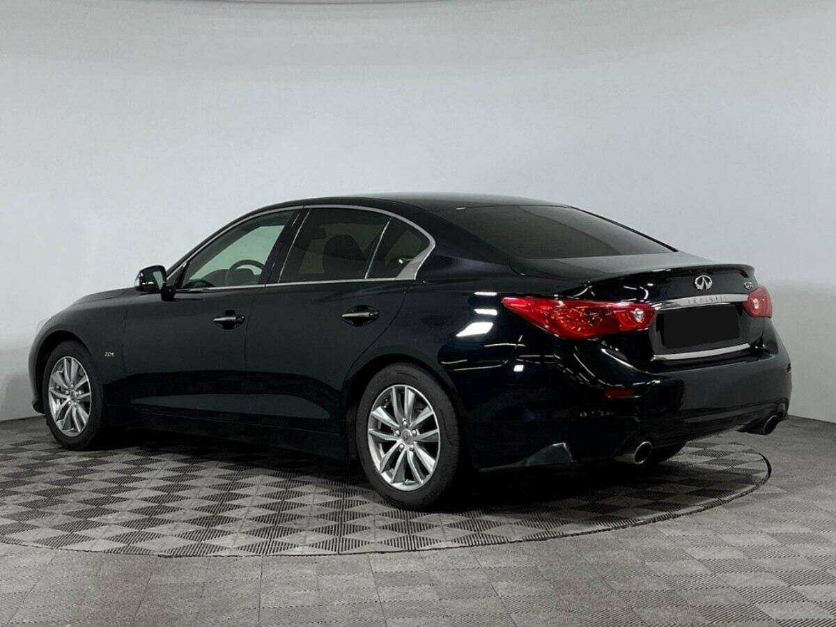 Купить Infiniti Q50, 2015, 131 000 км, фото №7