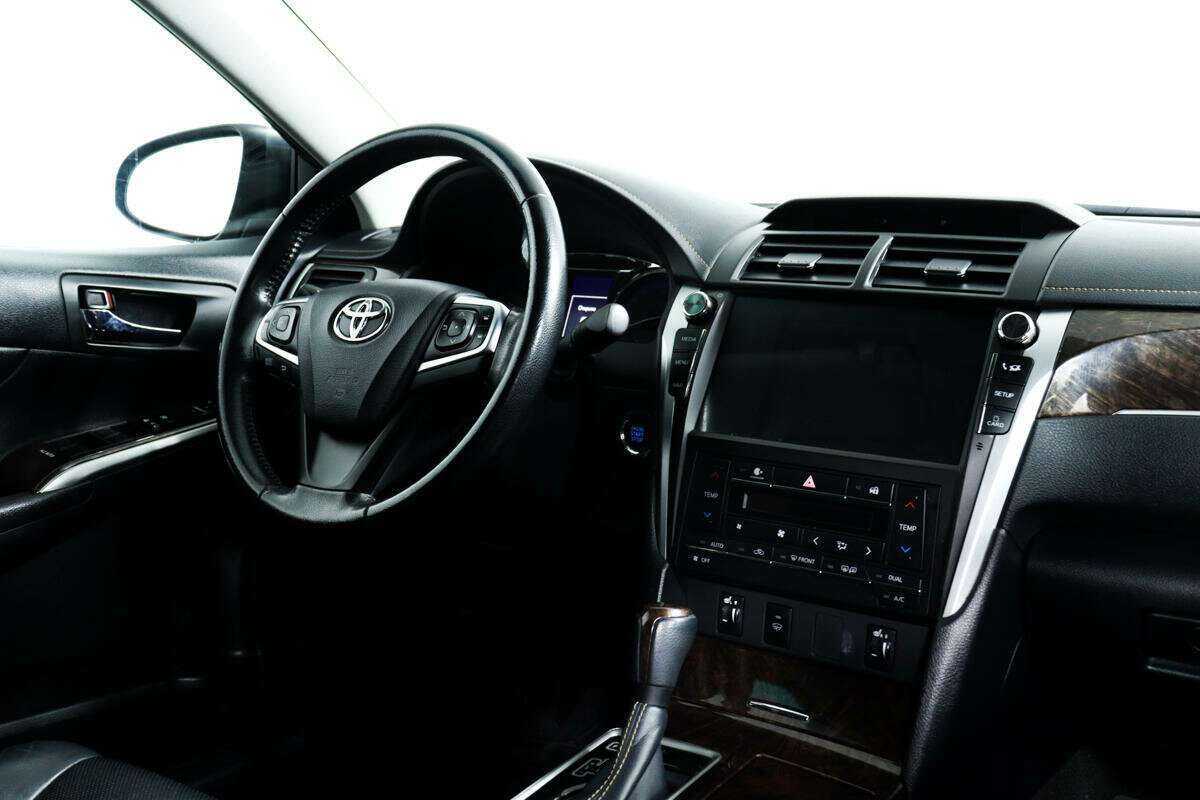 Купить Toyota Camry, 2017, 113 356 км, фото №9