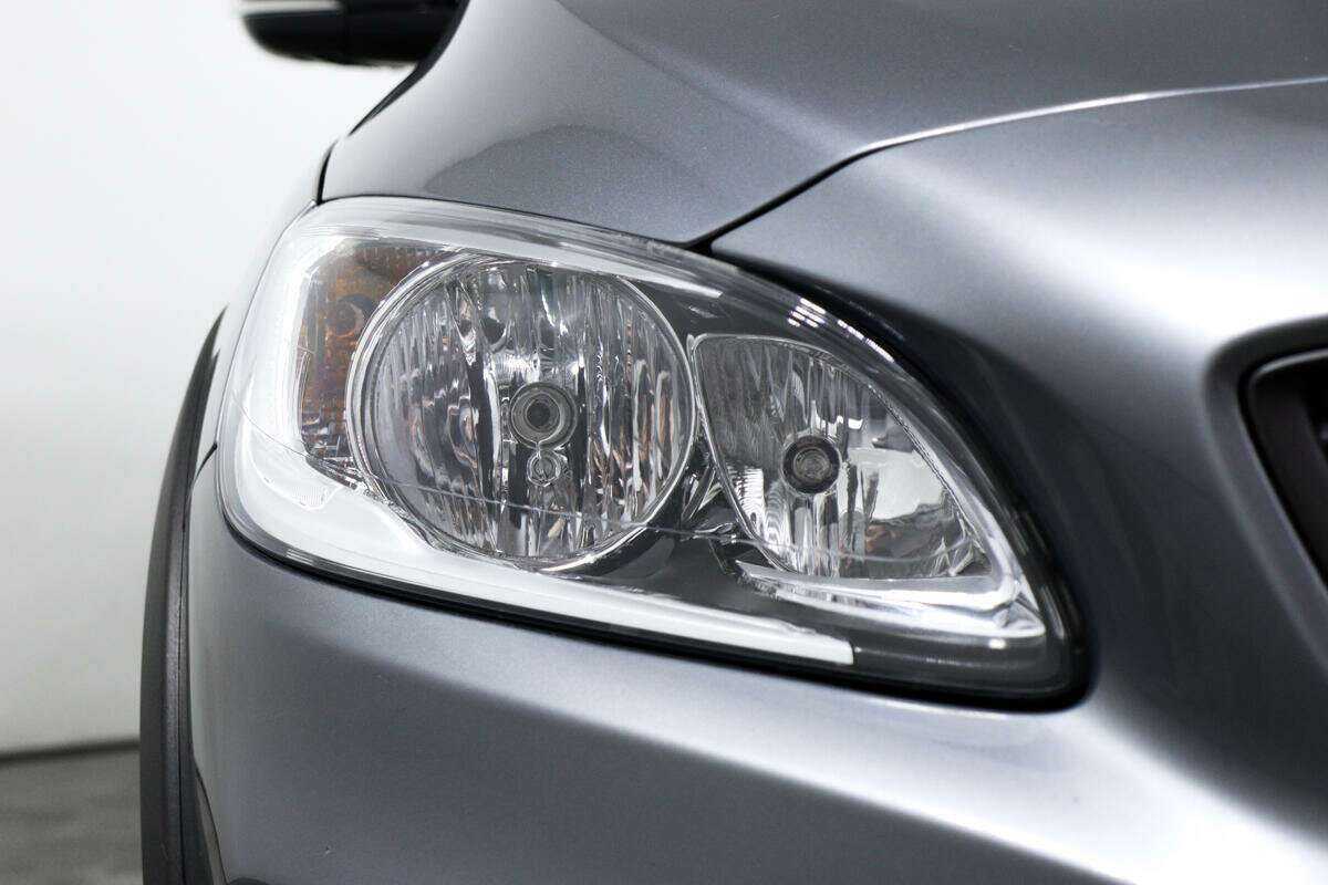 Купить Volvo V60 Cross Country, 2018, 150 380 км, фото №13