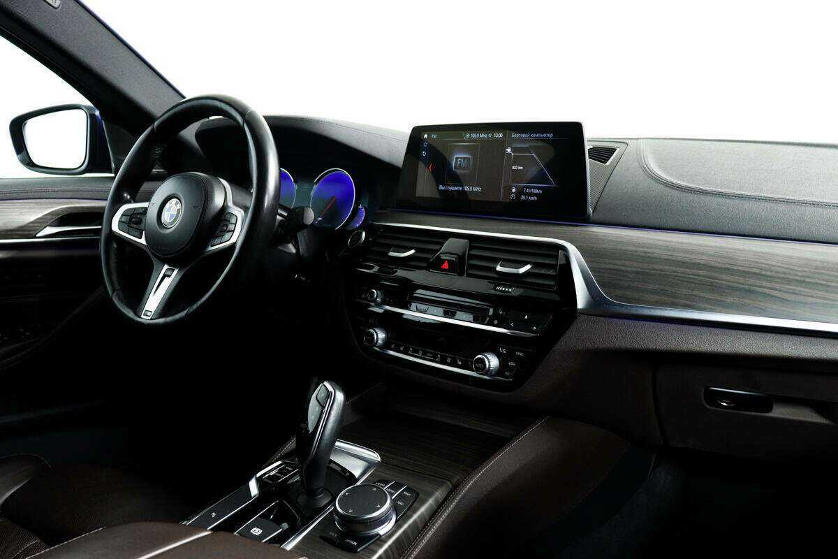 Купить BMW 5 серии 530d xDrive, 2018, 142 780 км, фото №9