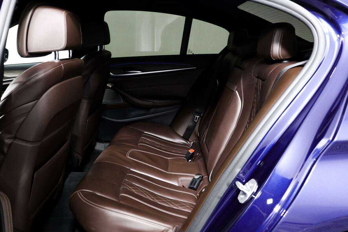 Купить BMW 5 серии 530d xDrive, 2018, 142 780 км, фото №12