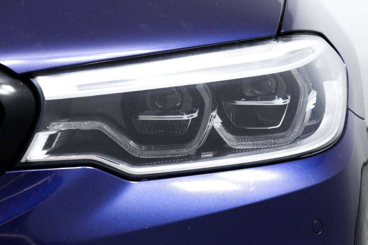 Купить BMW 5 серии 530d xDrive, 2018, 142 780 км, фото №15