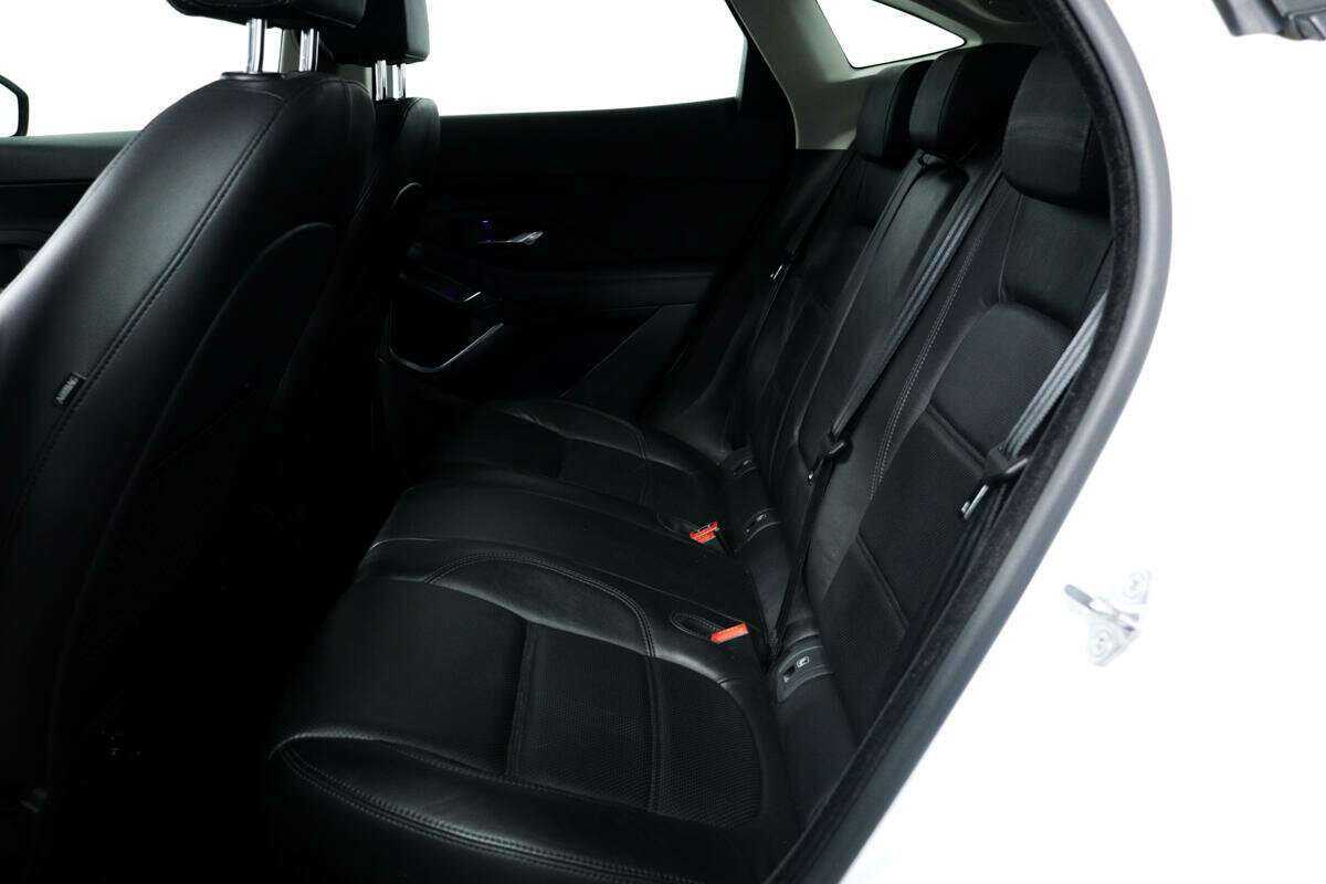 Купить Jaguar E-Pace, 2018, 59 063 км, фото №12