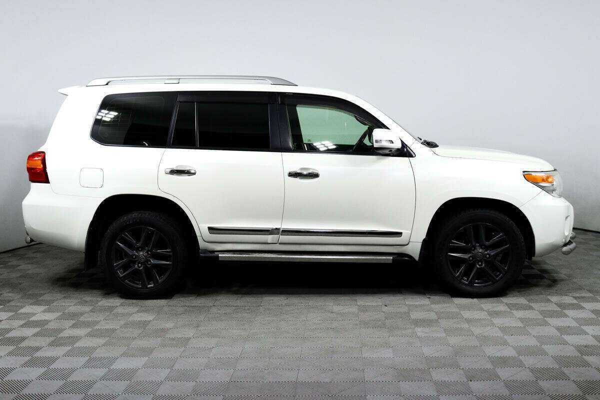 Купить Toyota Land Cruiser, 2012, 180 341 км, фото №4