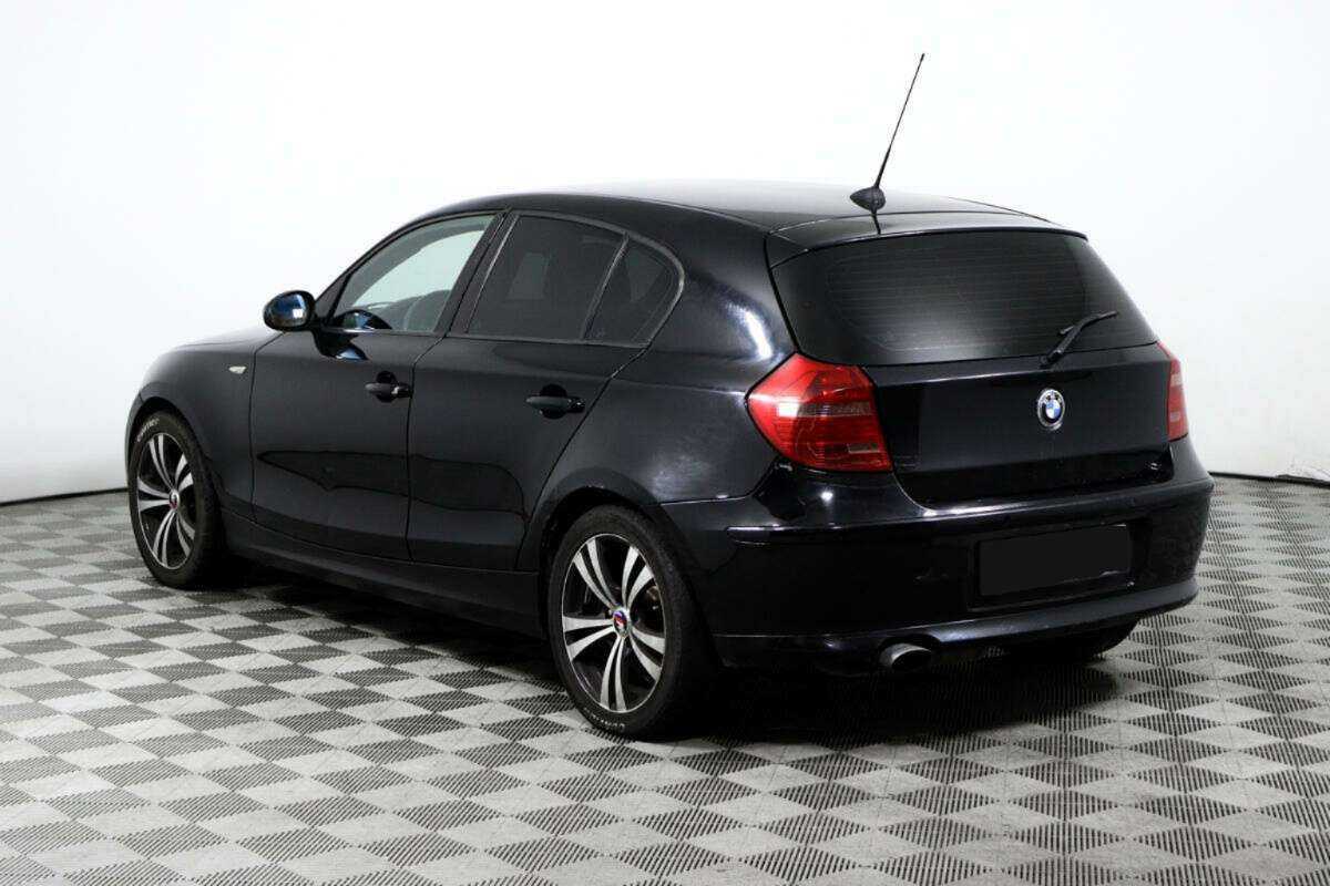 Купить BMW 1 серии 120i, 2009, 167 366 км, фото №7