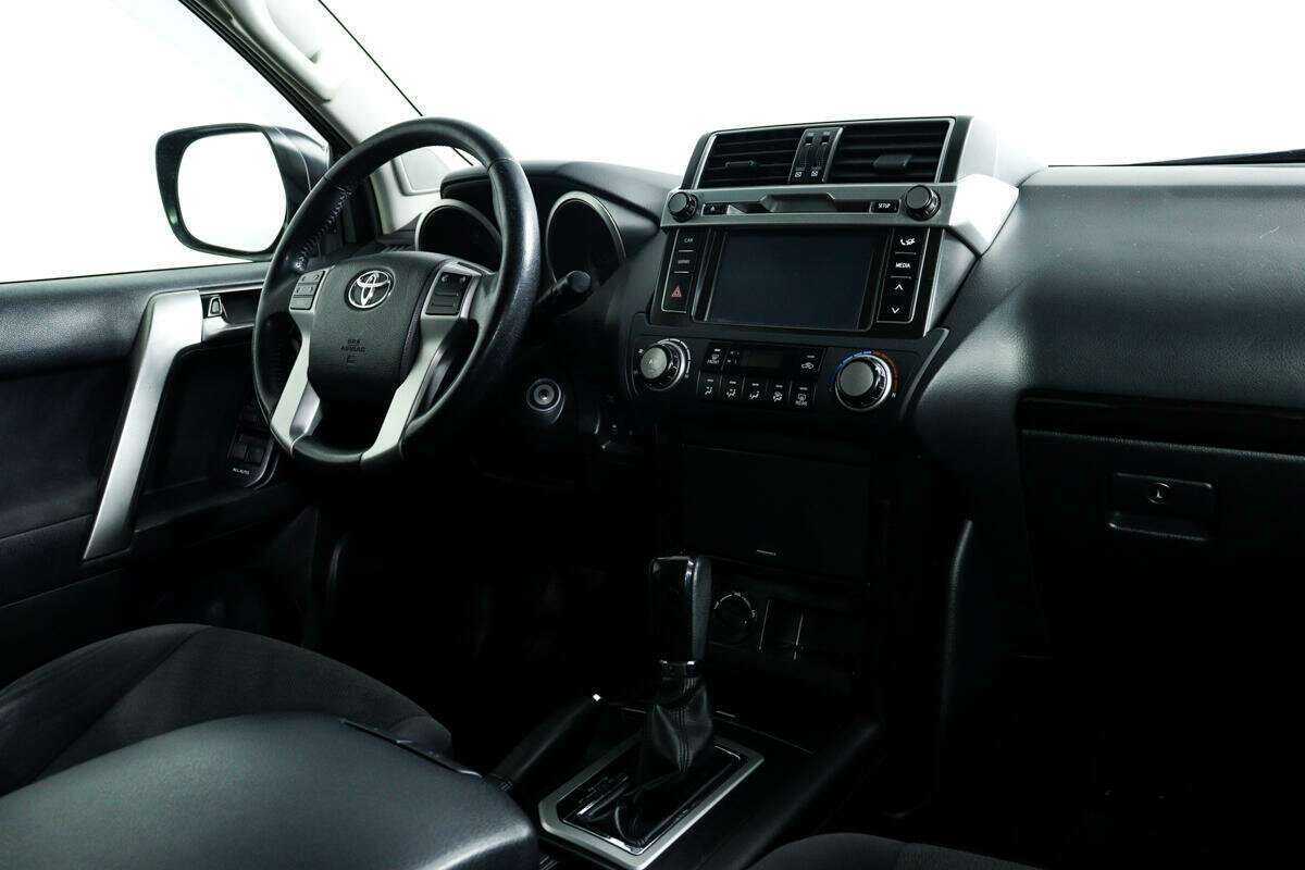 Купить Toyota Land Cruiser Prado 4-speed, 2013, 117 434 км, фото №8