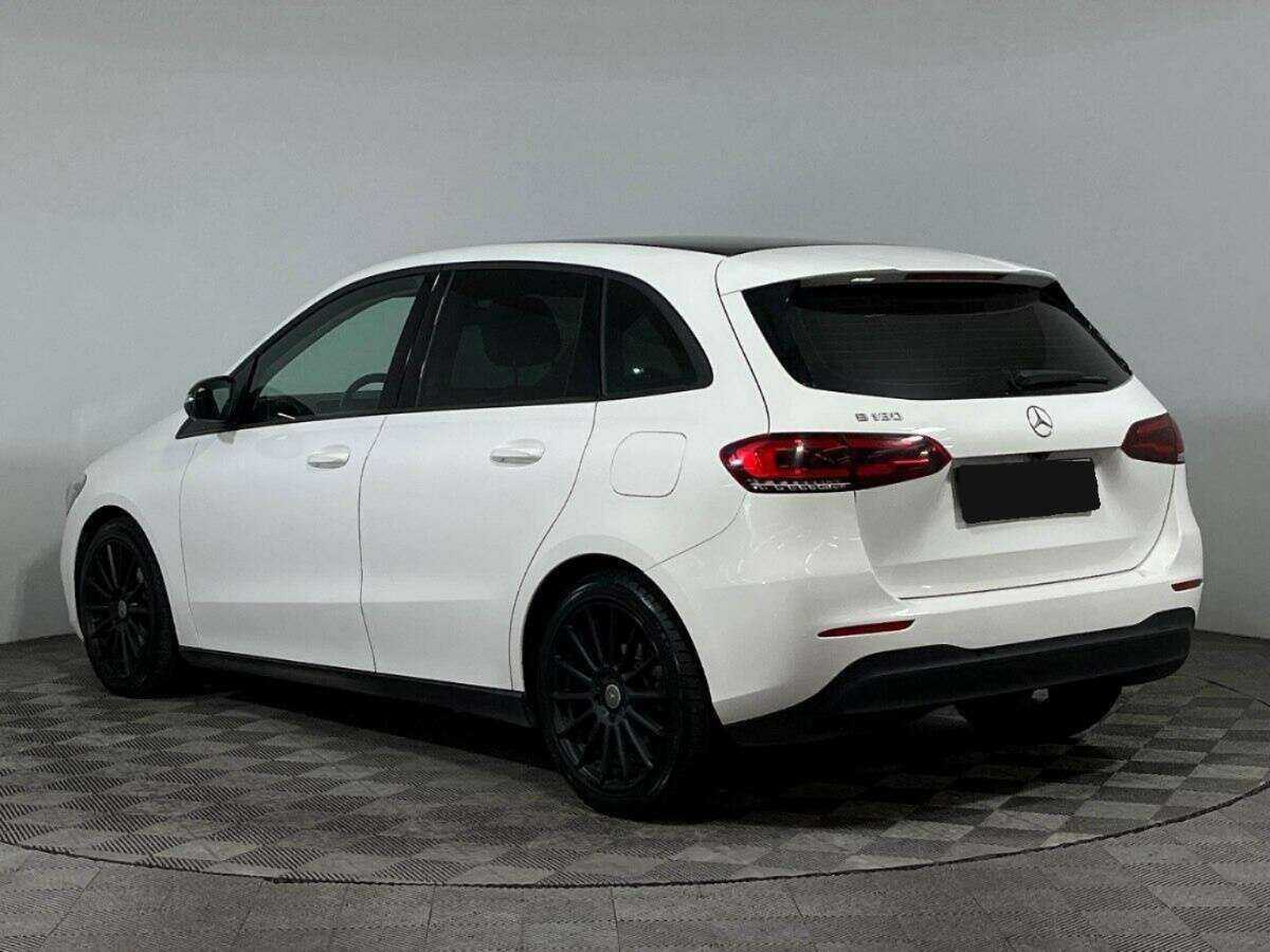 Купить Mercedes-Benz B-Класс 180, 2018, 90 250 км, фото №7