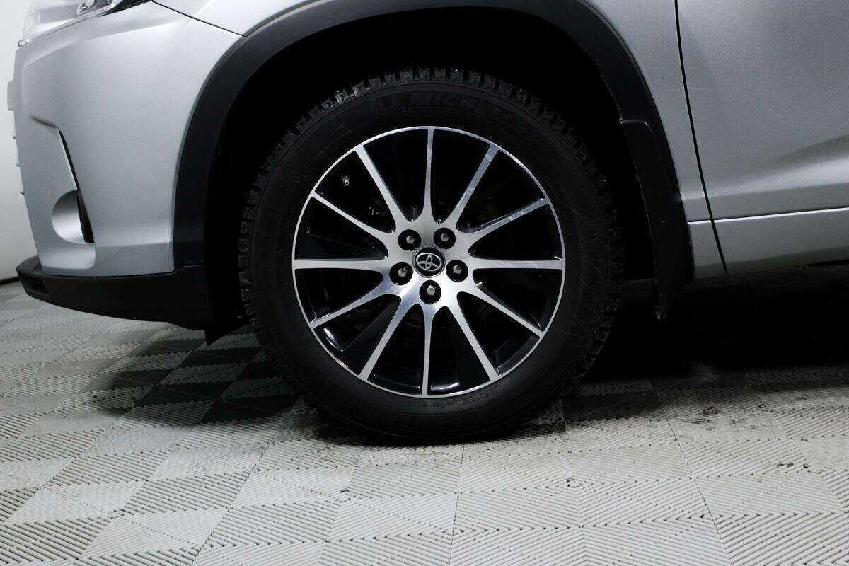 Купить Toyota Highlander, 2019, 79 233 км, фото №14