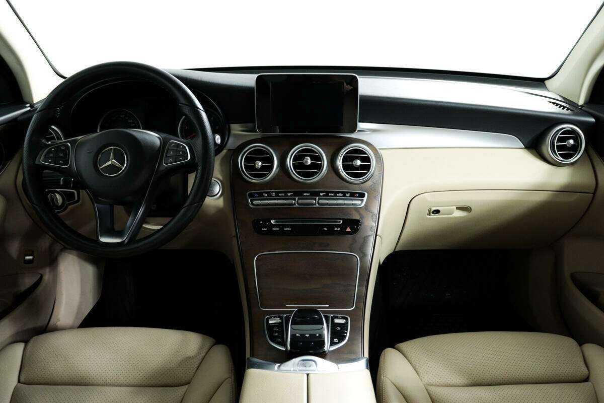 Купить Mercedes-Benz GLC 250 d, 2017, 78 255 км, фото №11