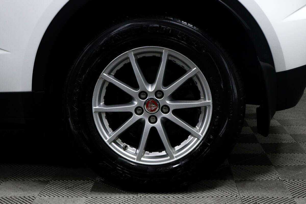 Купить Jaguar E-Pace, 2018, 60 535 км, фото №14