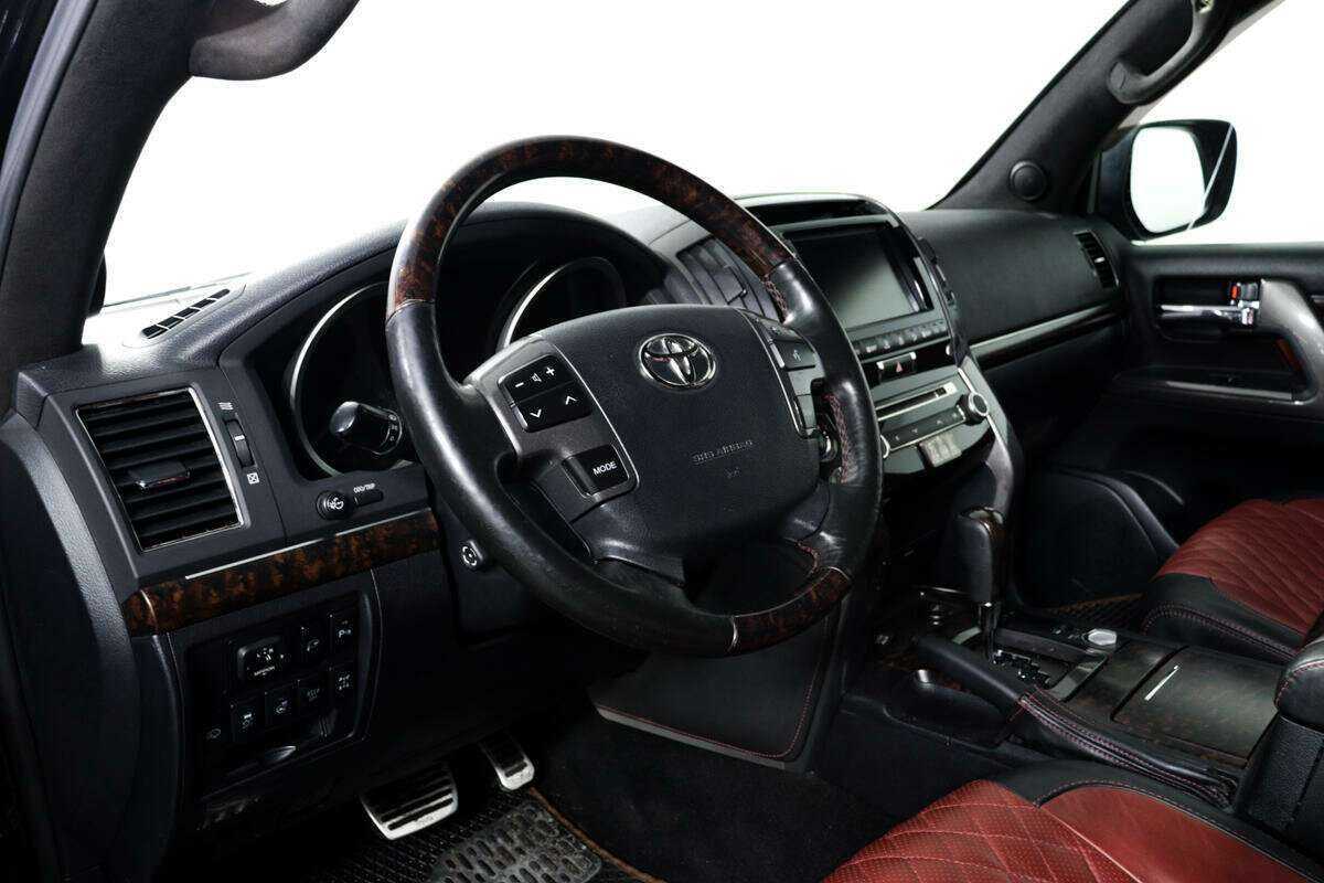 Купить Toyota Land Cruiser, 2012, 206 300 км, фото №13