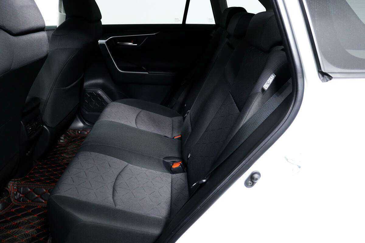 Купить Toyota RAV4, 2020, 99 370 км, фото №12