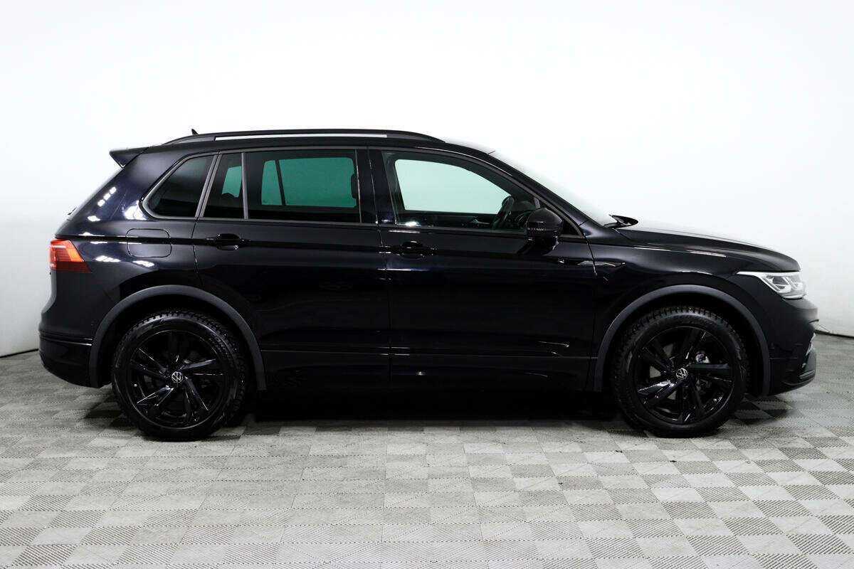 Купить Volkswagen Tiguan, 2021, 11 202 км, фото №4