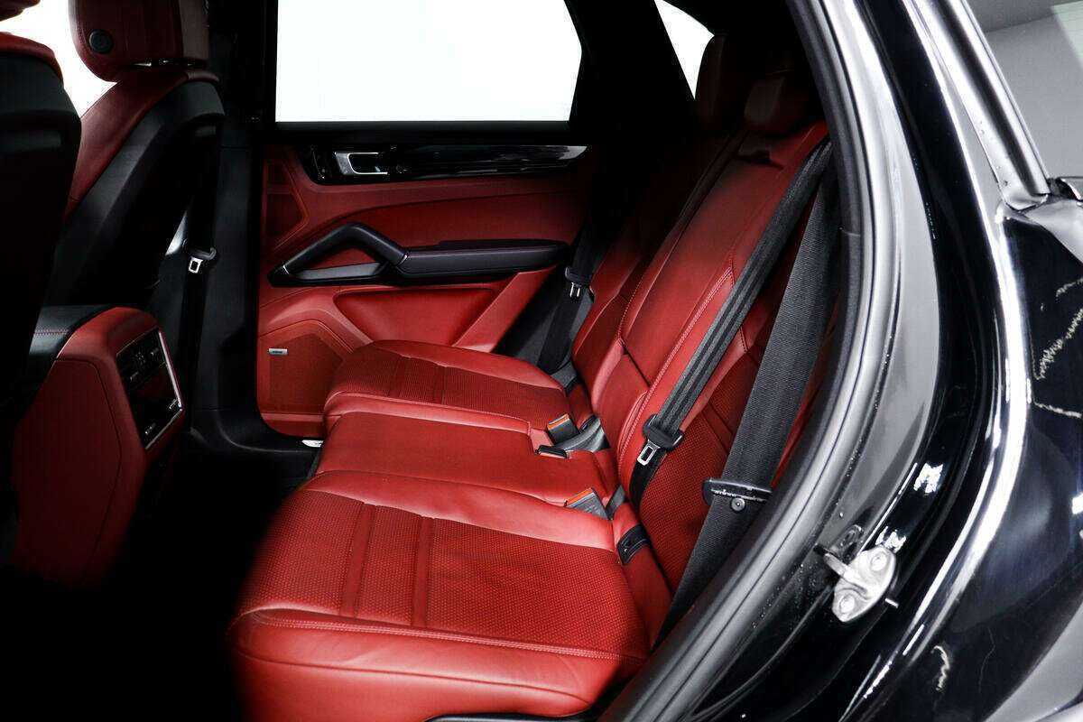 Купить Porsche Cayenne S, 2018, 111 861 км, фото №8