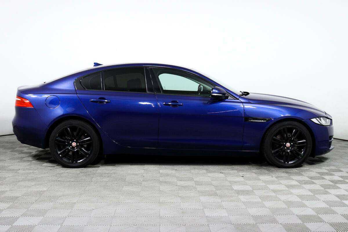 Купить Jaguar XE, 2015, 104 054 км, фото №4