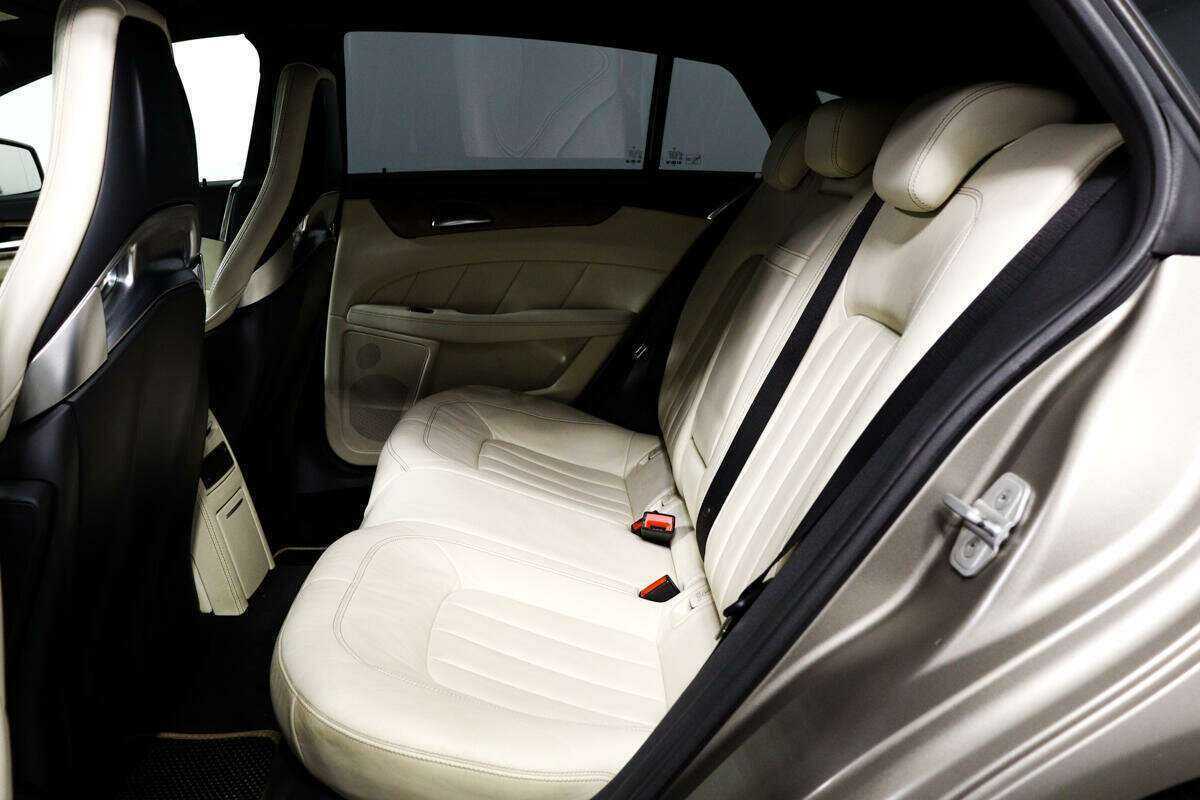 Купить Mercedes-Benz CLS 500, 2013, 168 685 км, фото №12