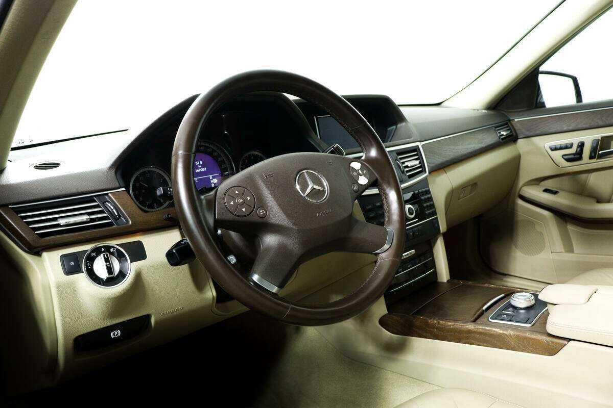 Купить Mercedes-Benz E-Класс 350, 2011, 169 056 км, фото №12