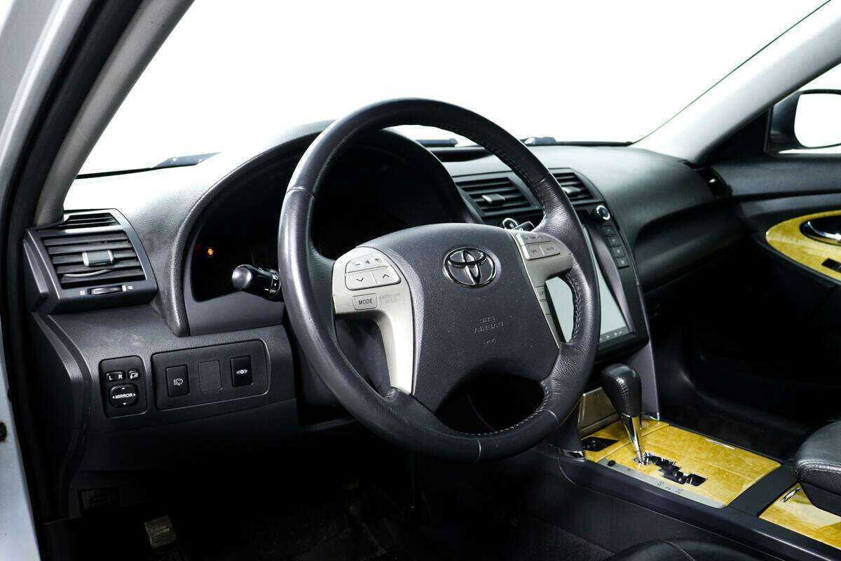 Купить Toyota Camry, 2006, 202 959 км, фото №13