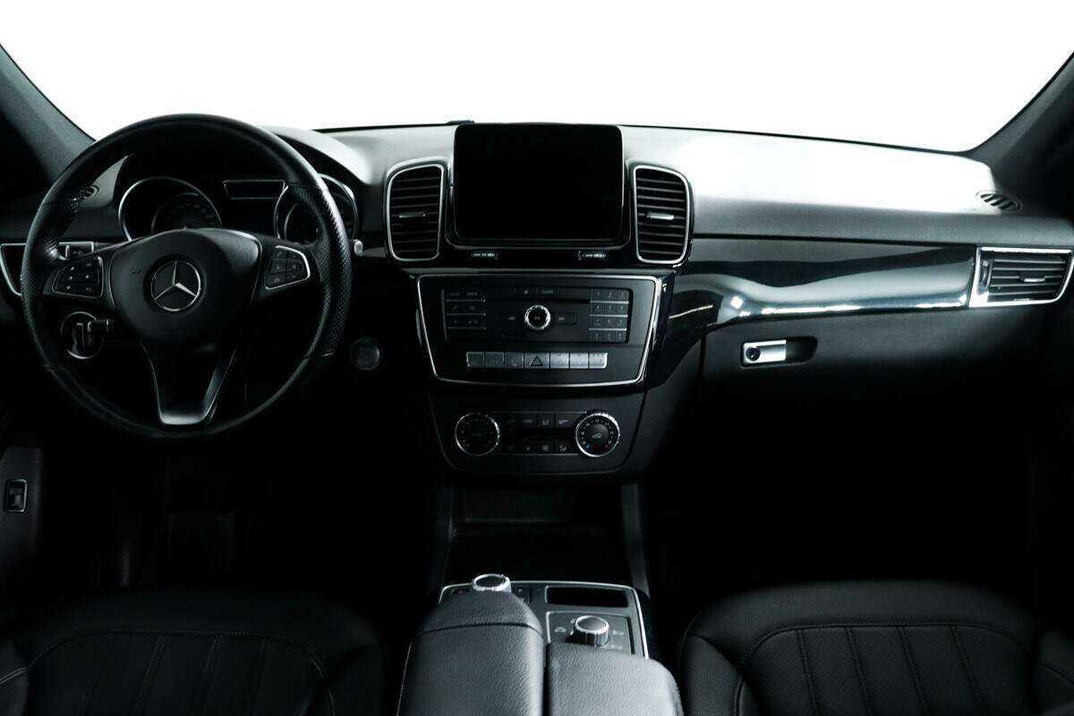 Купить Mercedes-Benz GLE 250 d, 2018, 86 810 км, фото №11