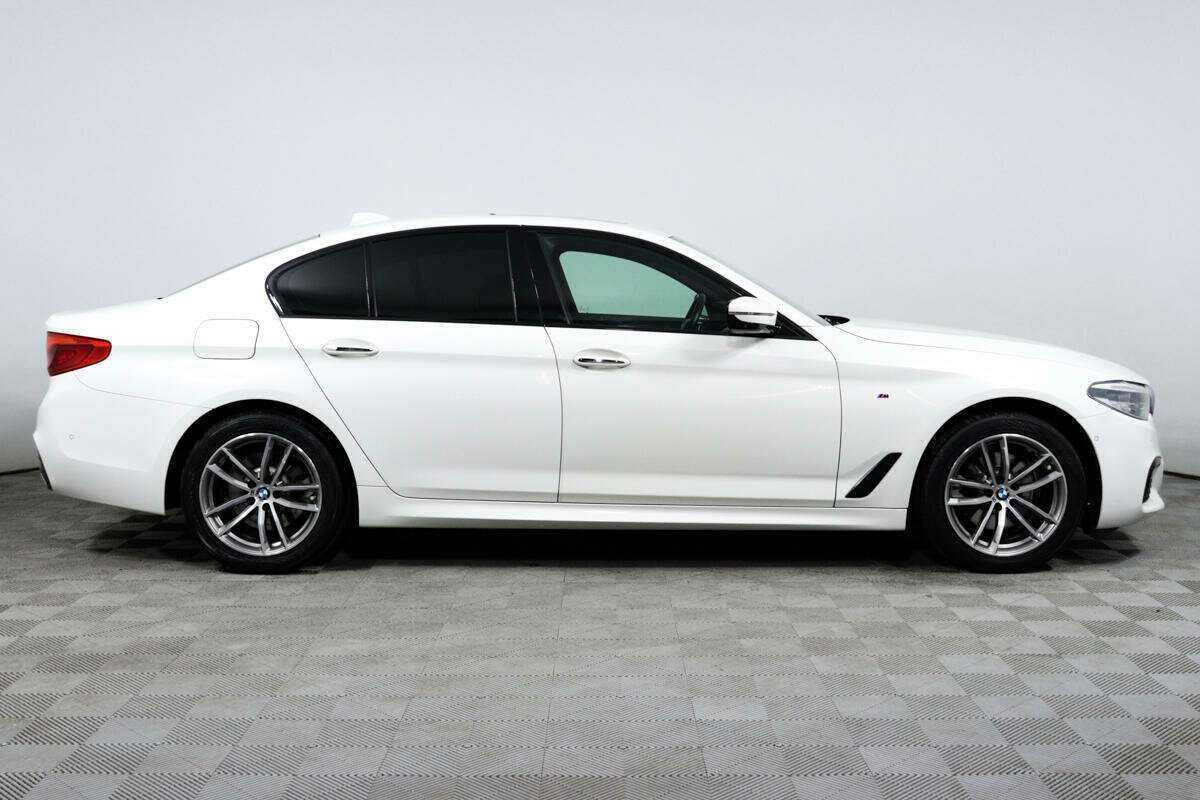 Купить BMW 5 серии 520d xDrive, 2017, 59 446 км, фото №4