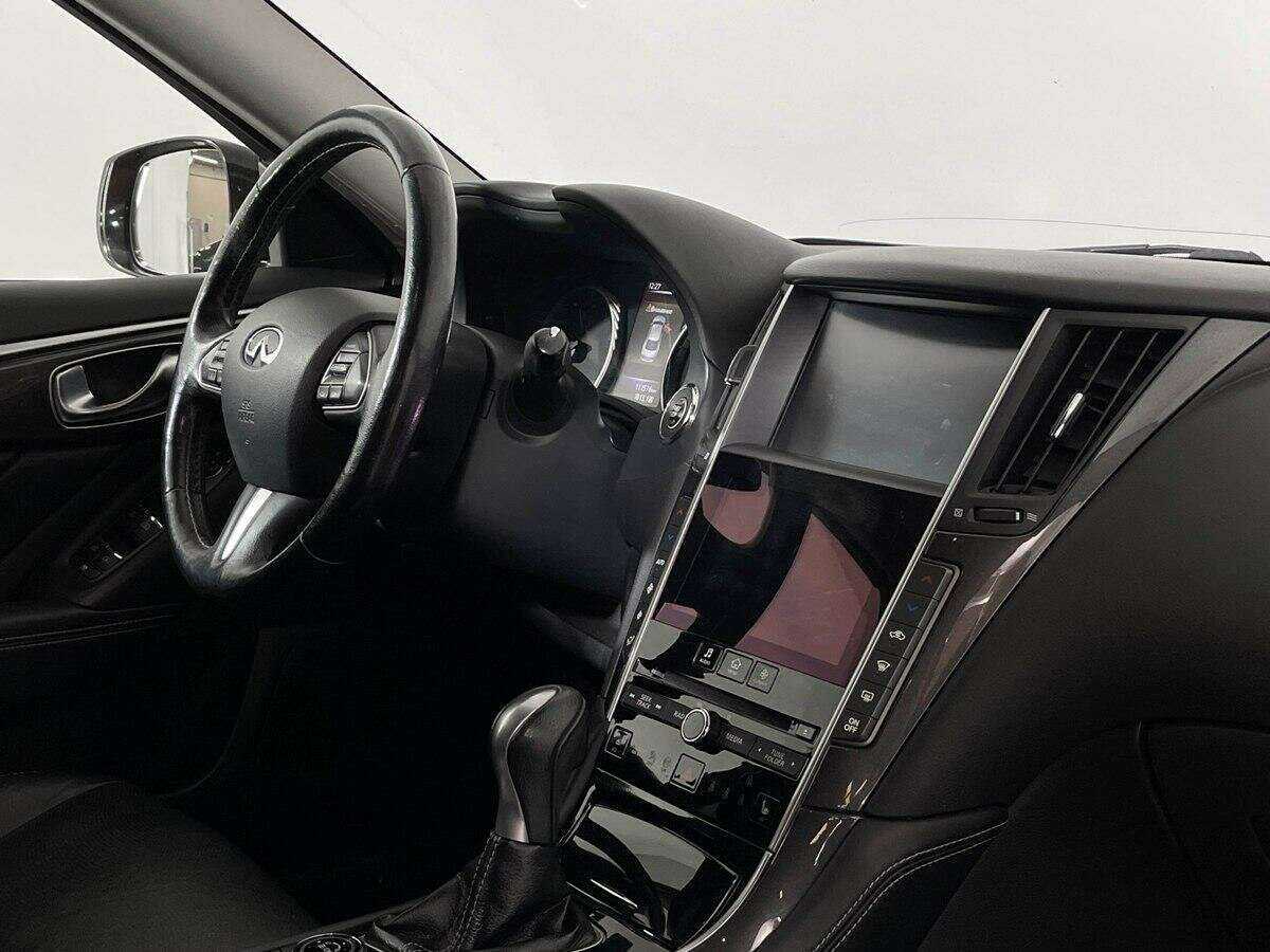Купить Infiniti Q50, 2015, 111 573 км, фото №7