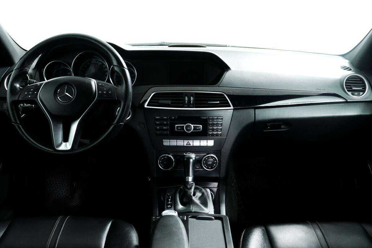Купить Mercedes-Benz C-Класс 180 BlueEFFICIENCY, 2011, 130 800 км, фото №11