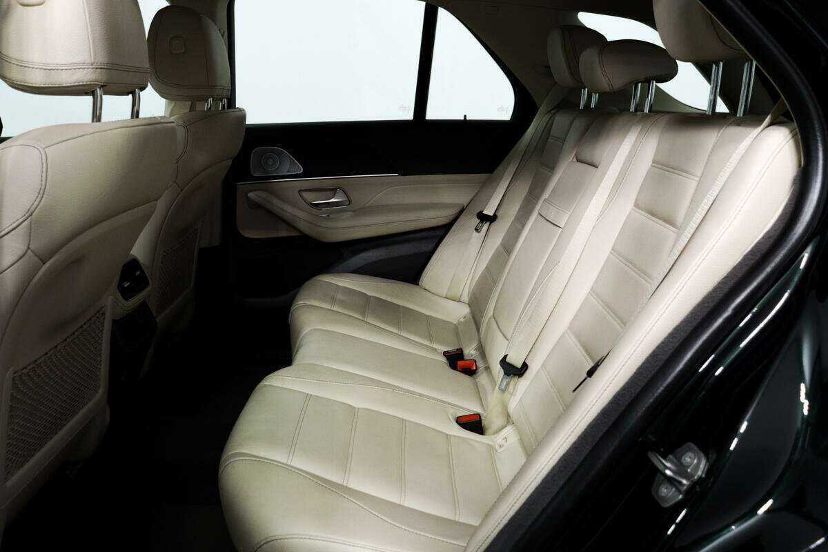 Купить Mercedes-Benz GLE 300 d, 2019, 93 050 км, фото №12