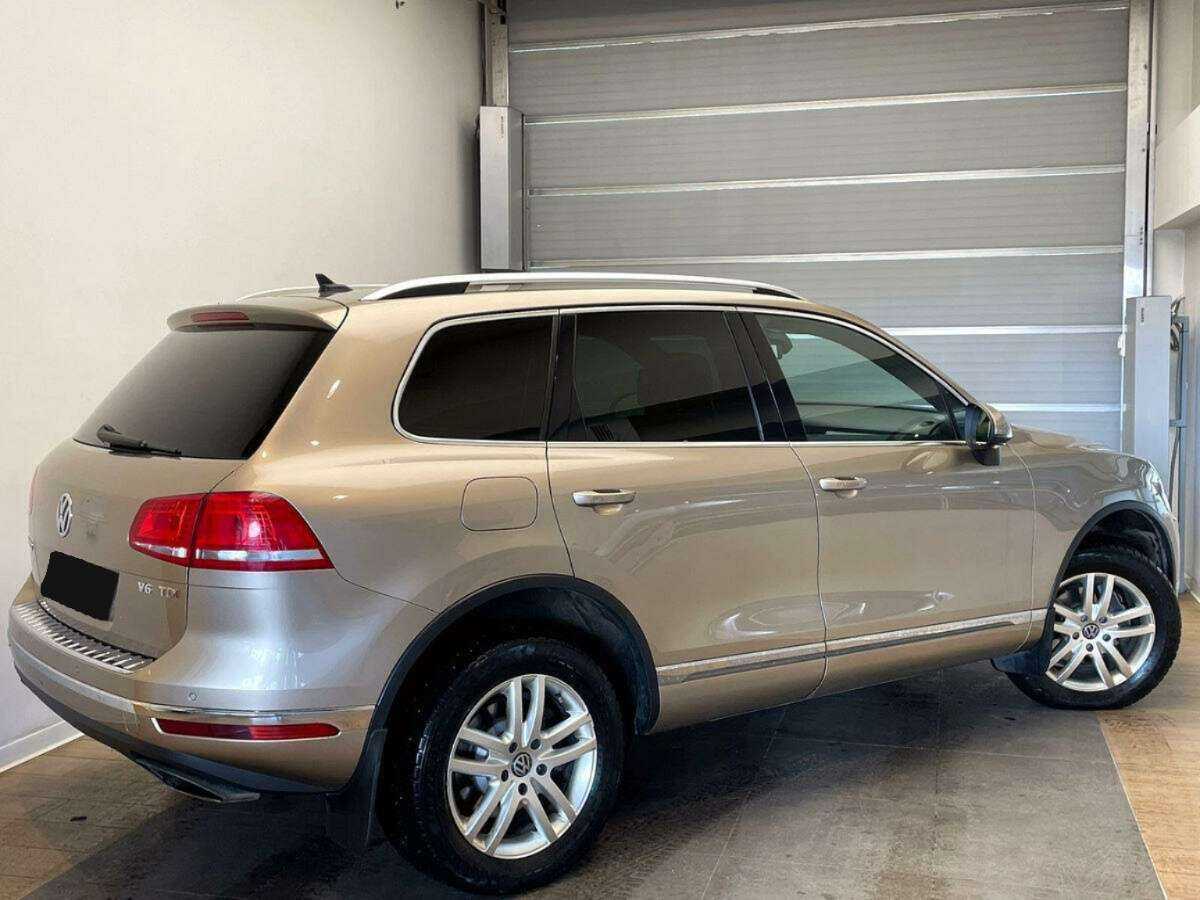 Купить Volkswagen Touareg, 2015, 166 892 км, фото №4