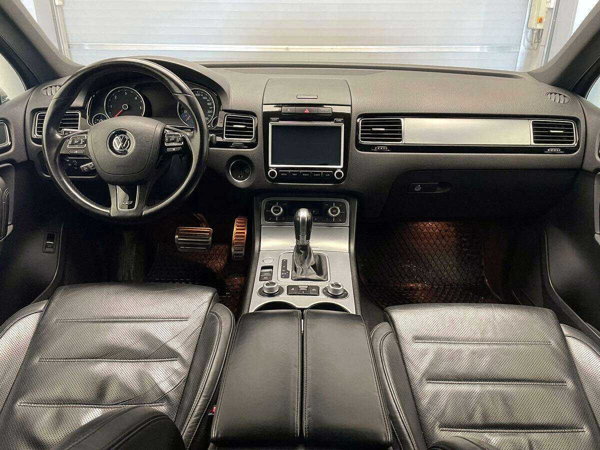 Купить Volkswagen Touareg, 2015, 166 892 км, фото №8