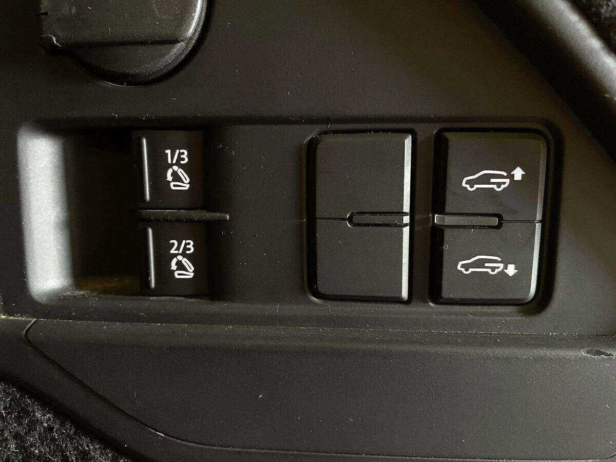 Купить Volkswagen Touareg, 2015, 166 892 км, фото №9