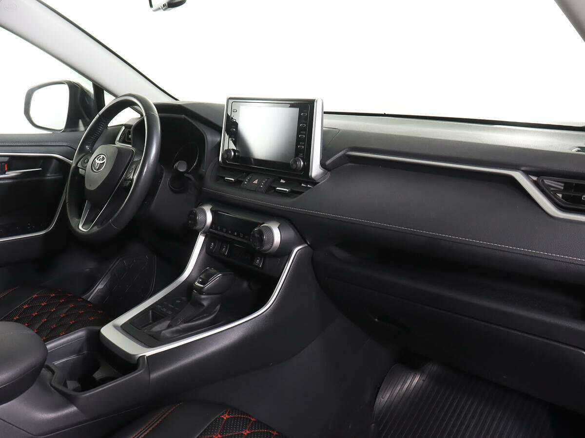 Купить Toyota RAV4, 2021, 66 000 км, фото №8