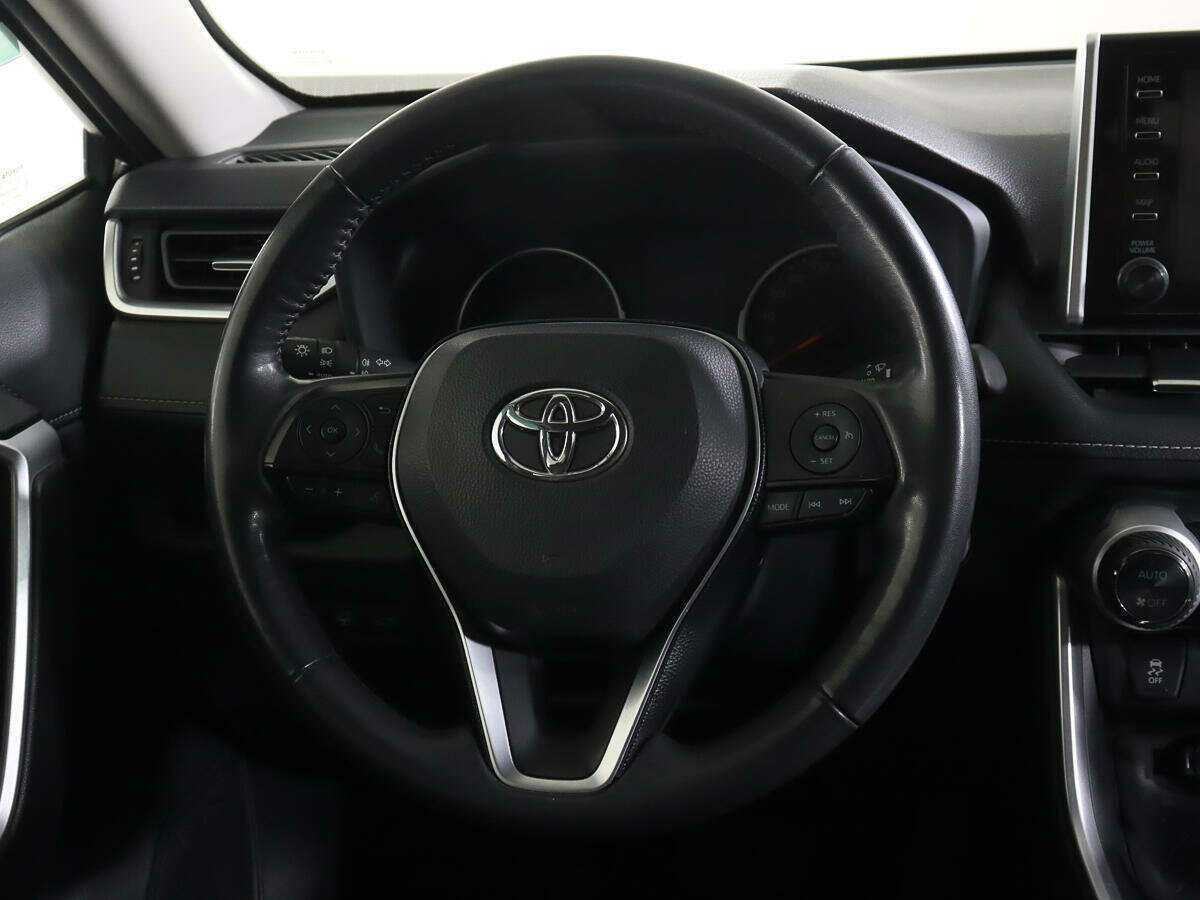 Купить Toyota RAV4, 2021, 66 000 км, фото №14